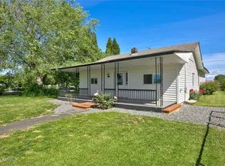 200 E Evans Rd, Wapato, WA 98951