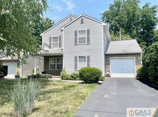 21 Lockwood Ave, Freehold, NJ
