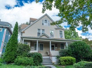 76 Sagamore Rd, Worcester, MA 01609