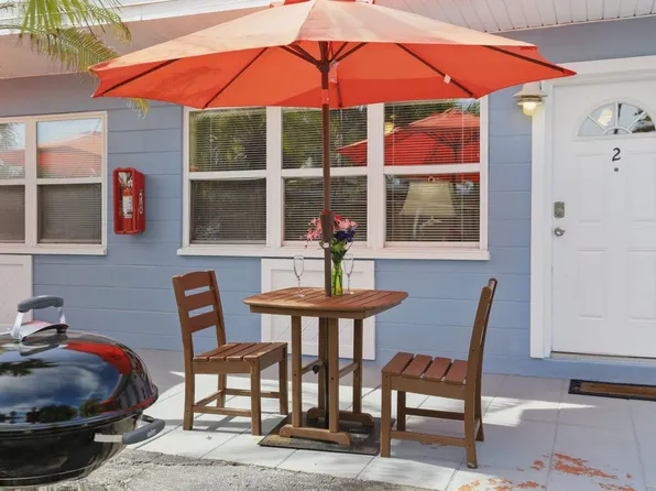 1381 S Orlando Ave, Cocoa Beach, FL