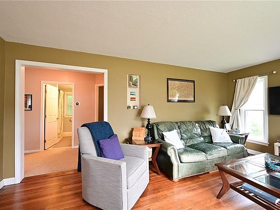4th image of 21146 Northwood Ave