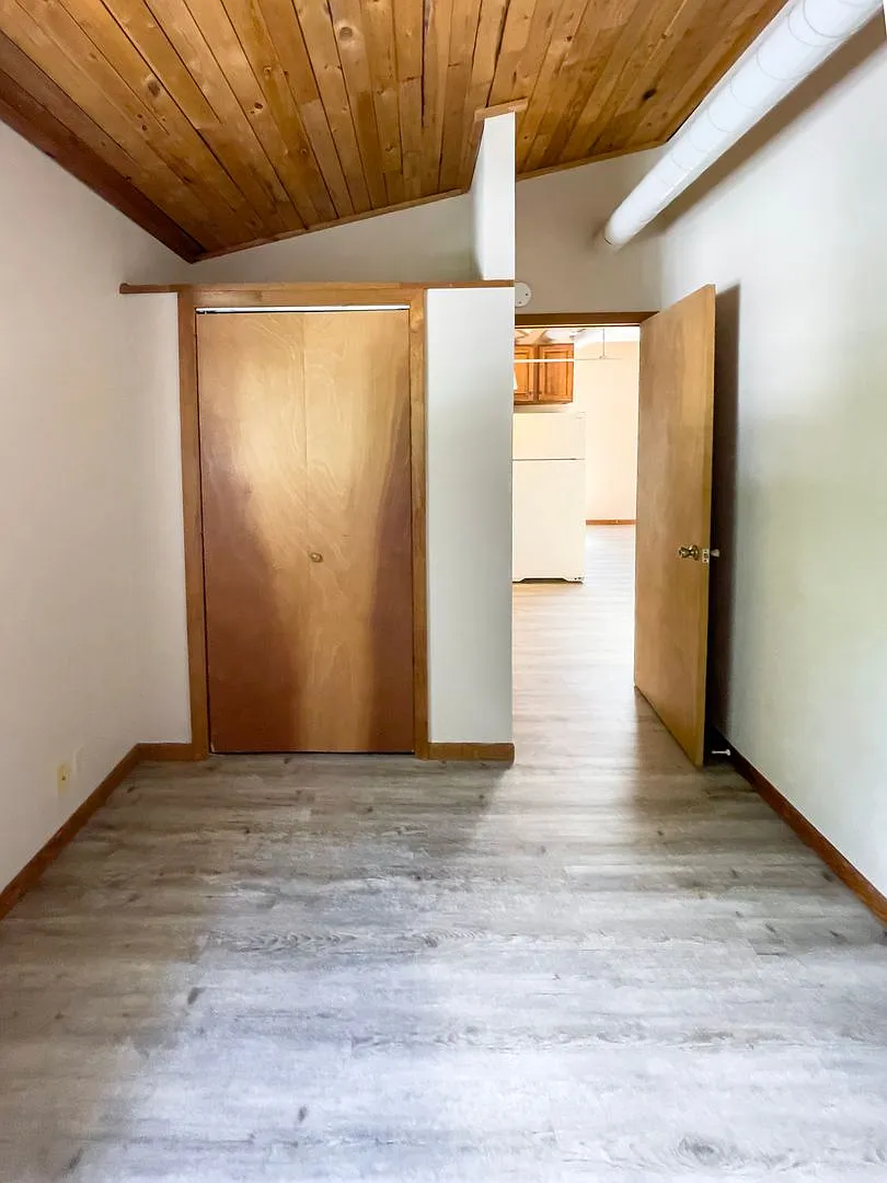 2604 W Ethel Ave. (Wynn Funds, LLC) — Photo 3
