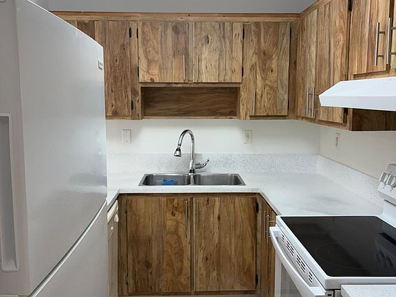 3rd image of 9301 SW 92nd Ave APT C308