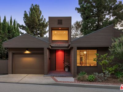 4121 Camino Real, Los Angeles, CA, 90065