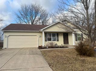 51 Glen Meadows Dr, Troy, MO 63379