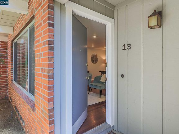 2nd image of 2135 Ascot Dr APT 13