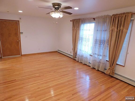 4th image of 504 2nd Ave Floor 1