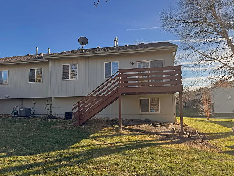 5197 N 144th Ct — Photo 4