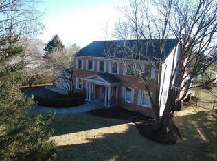 1202 Sunset Rd, Geneva, IL 60134