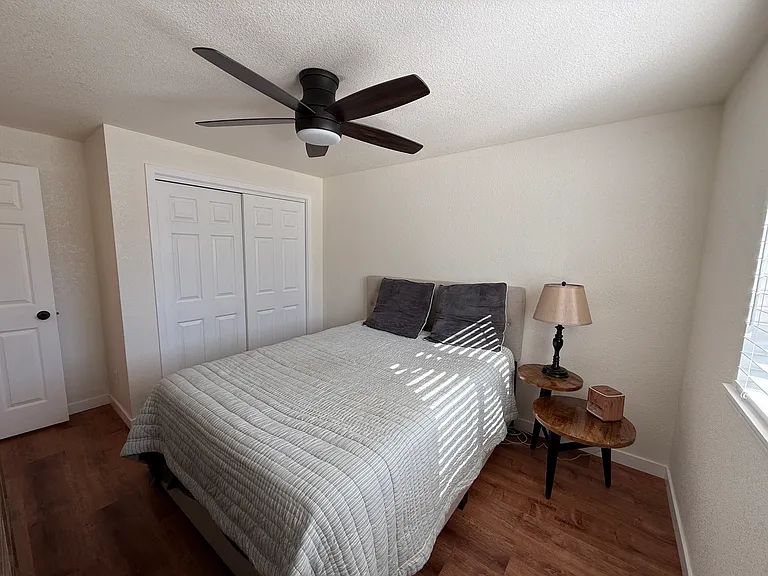 3675 N Collister Dr — Photo 17