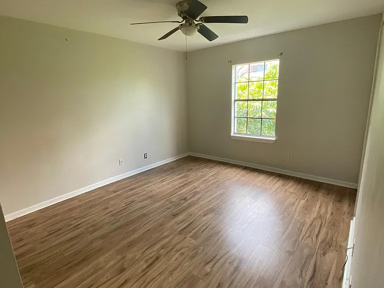 3314 Northside Dr #11 — Photo 11