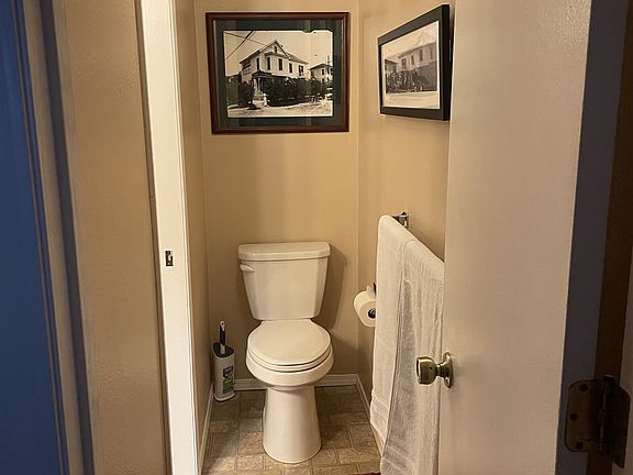 5th image of 1164 SW 14th Ave #1