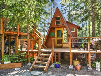 183 Snowshoe Lane, Snoqualmie Pass, WA, 98068