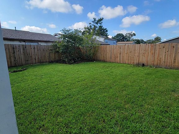 3rd image of 3745 Sue Ker Dr