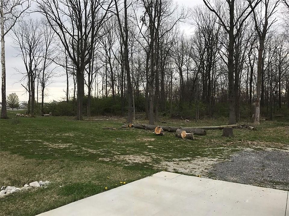 2nd image of 5019 Five Points Rd