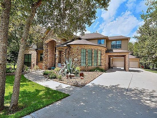 1st image of 3423 Woodbine Dr