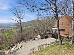 19897 Foresthill Ln, Bluemont, VA 20135