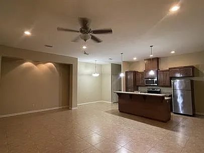 2715 Mimosa St #11 — Photo 2