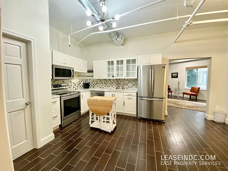 2141 Wisconsin Ave NW #D2 — Photo 3