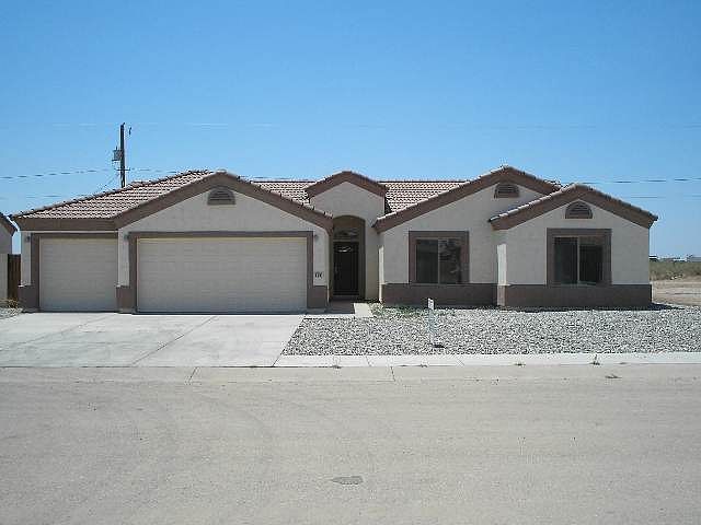 1st image of 1108 E La Paloma Ln