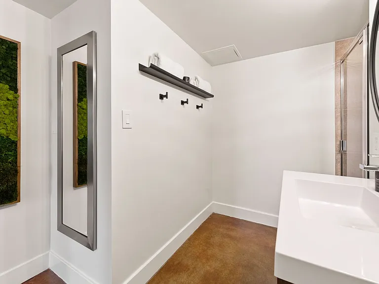 916 G St NW #903 — Photo 31