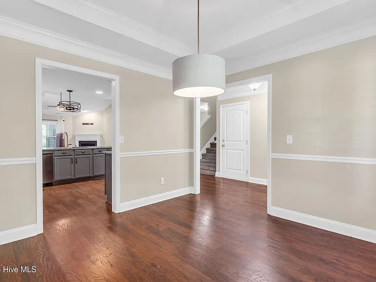 8530 Jadewood Dr — Photo 12
