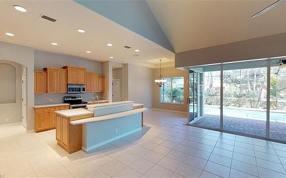 2nd image of 15461 Blackhawk Dr