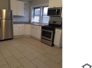 112 E 70th St #3, Chicago, IL 60637