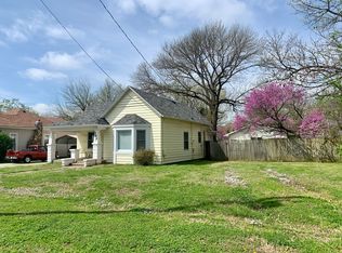 304 S West St, Nevada, MO 64772