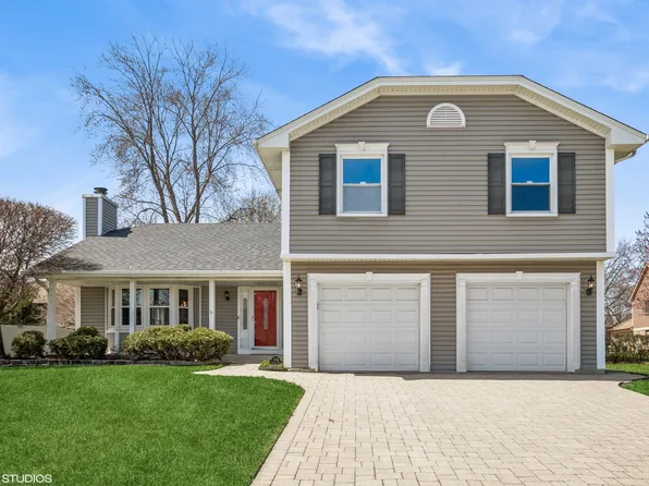 1034 Tennessee Ln, Elk Grove Village, IL 60007