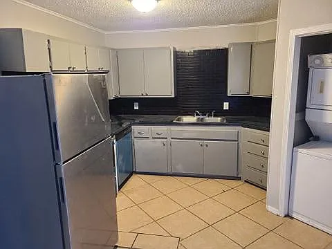 517 S Patterson St — Photo 3