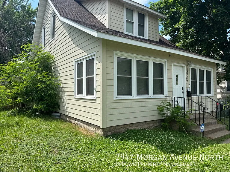 2947 Morgan Ave N — Photo 6