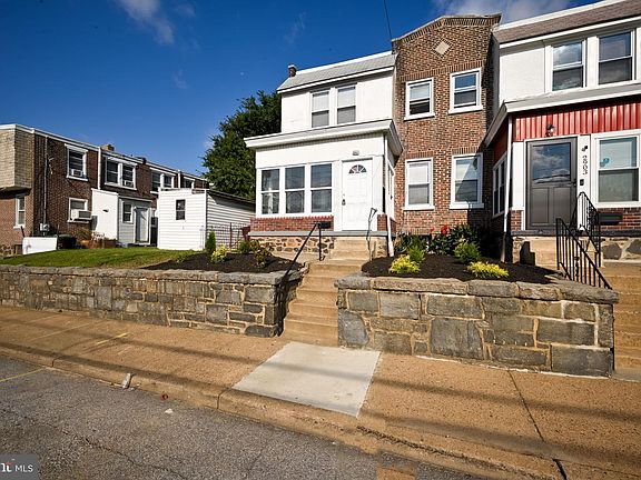 3rd image of 2901 Jessup St