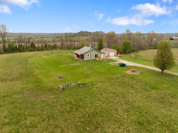 1418 State Route 85 E, Centertown, KY 42328