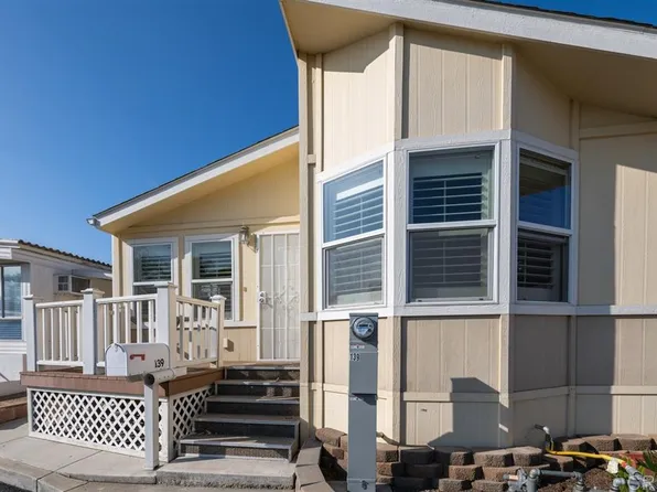 139 Swallow Ln, Oceanside, CA 92057