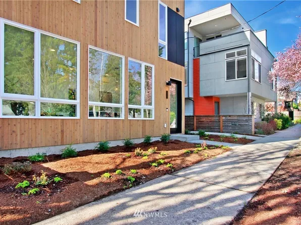 8553 Interlake Ave N #F, Seattle, WA 98103