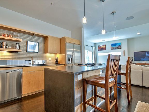 5th image of 5205 Capitol Ave Unit 1