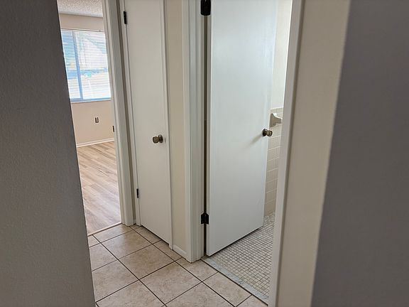 4th image of 12406 Paddock Ln