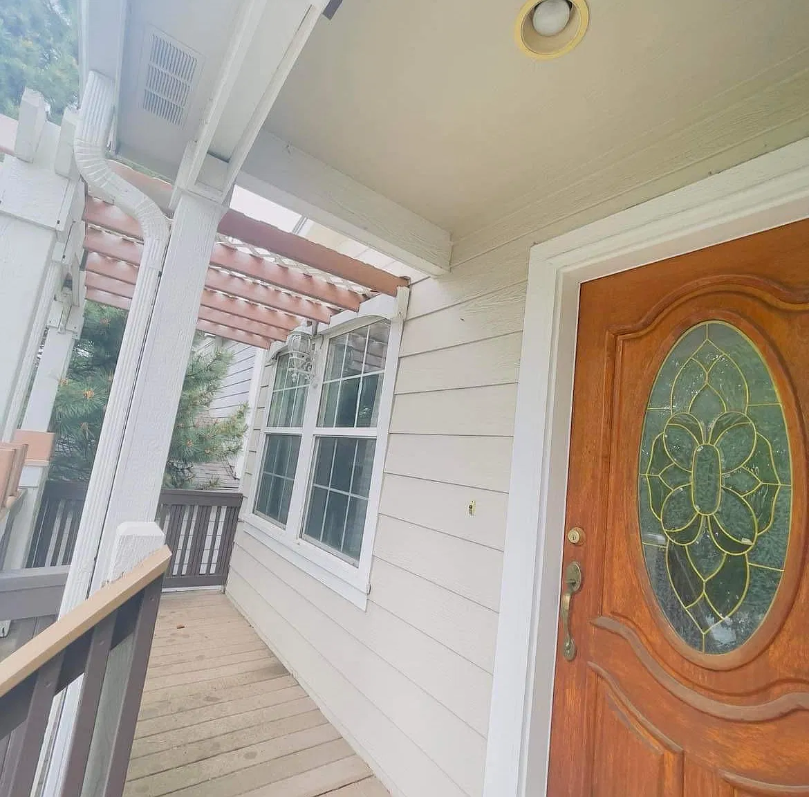 4001 W Kenyon Ave — Photo 2