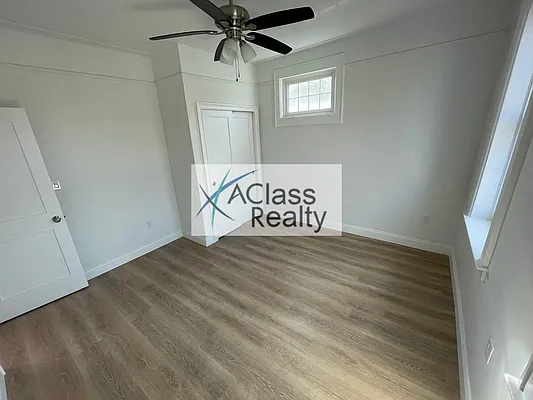 Rented by A Class Realty Corp | media 20