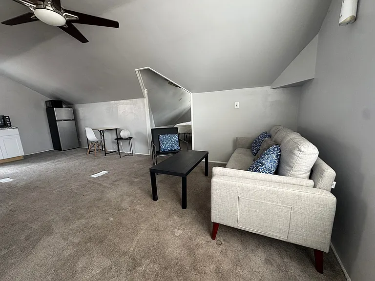 16927 Chandler Park Dr #3 — Photo 6