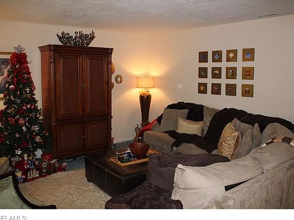 2nd image of 4617 Bayshore Dr APT H9