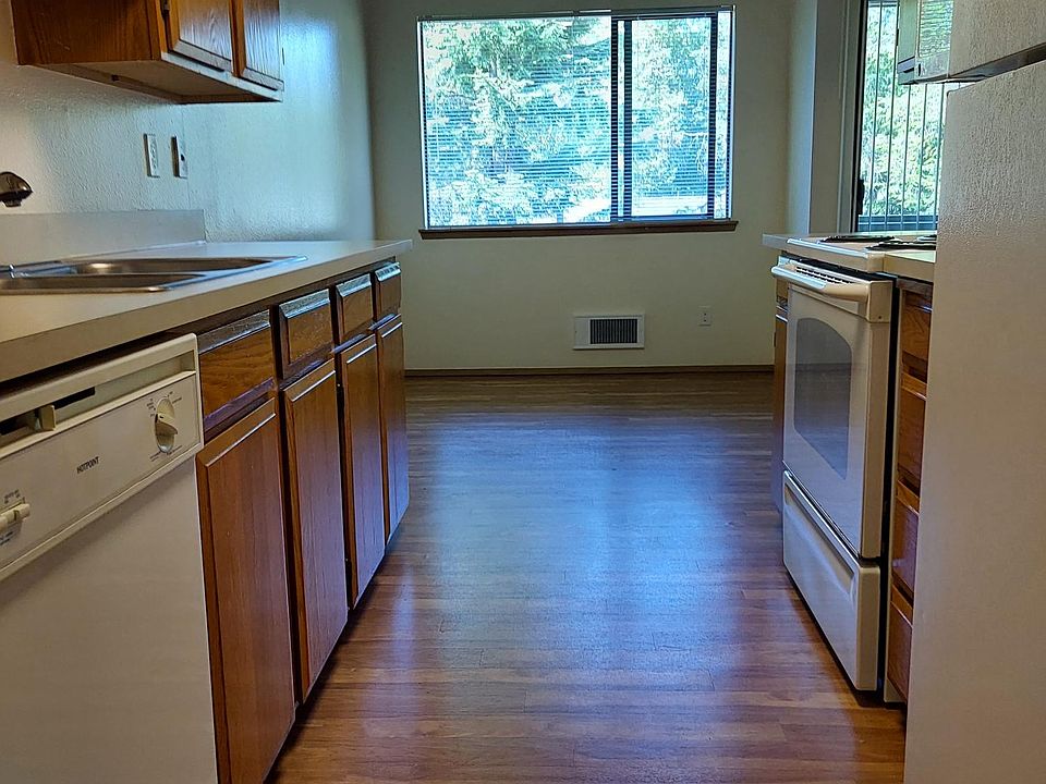 Inglewood Forest Apartment Rentals Kenmore, WA Zillow