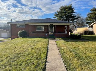 1512 Marion Dr, Finleyville, PA