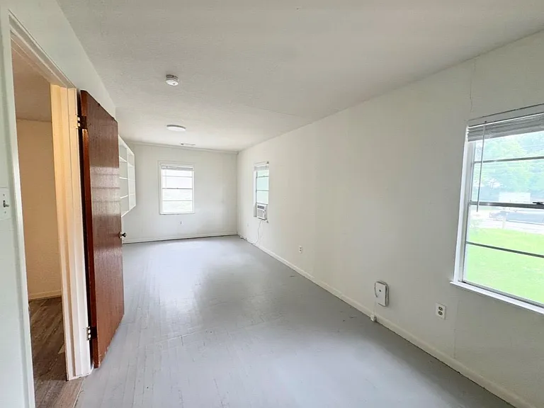406 Swanee Dr #1 — Photo 10