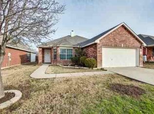 1233 Sandpiper, Aubrey, TX 76227