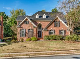 120 Sardis Pointe Rd, Matthews, NC 28105