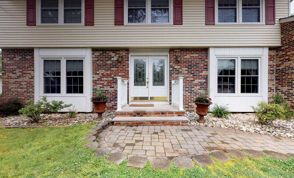 1st image of 1134 Eugene Dr