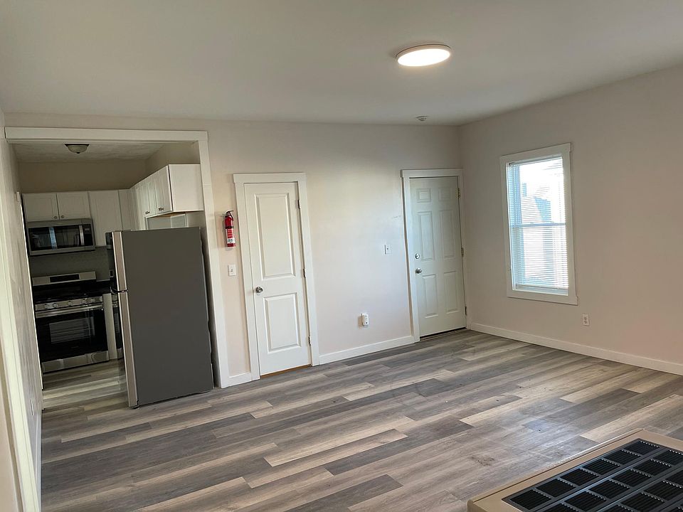 257 Flint St 1, Fall River, MA 02723 Zillow