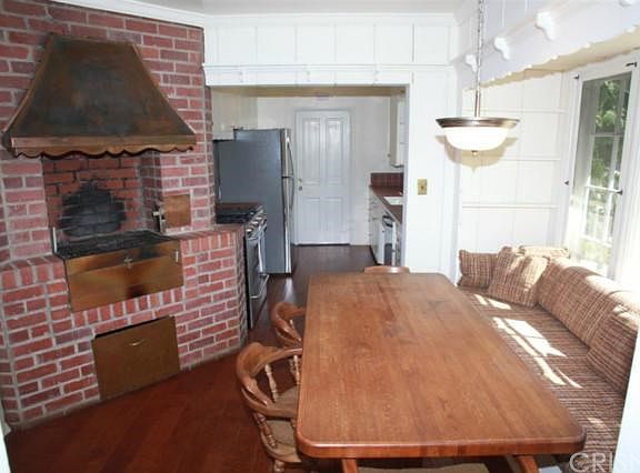5th image of 3533 Laurelvale Dr